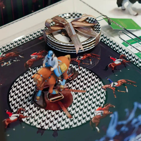 Equestrian 40x40 Akrilik Tepsi