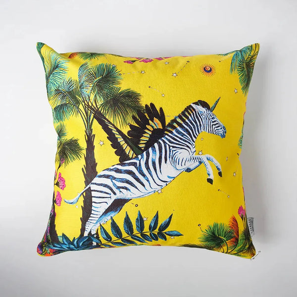 Wonderland Yastık Kılıfı