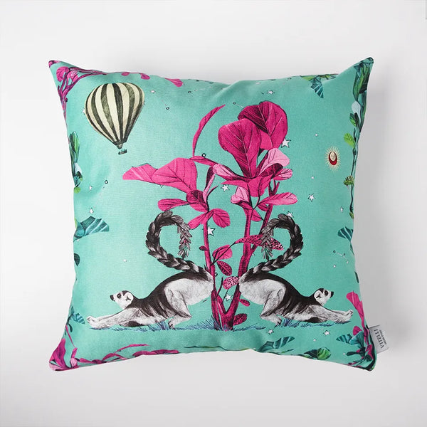 Wonderland Yastık Kılıfı